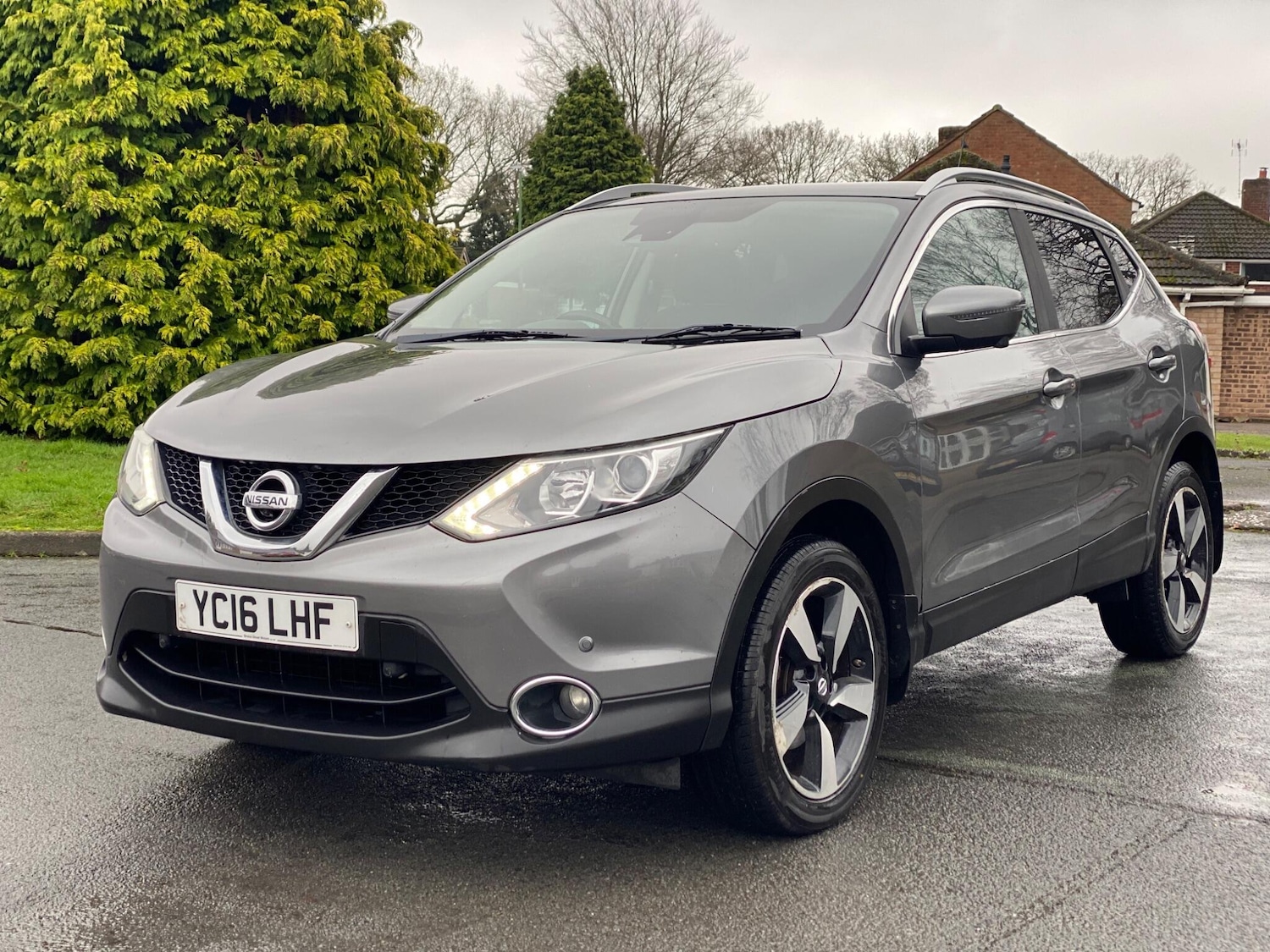 Used Nissan Qashqai 2016 for sale - 77320824: Photo 3