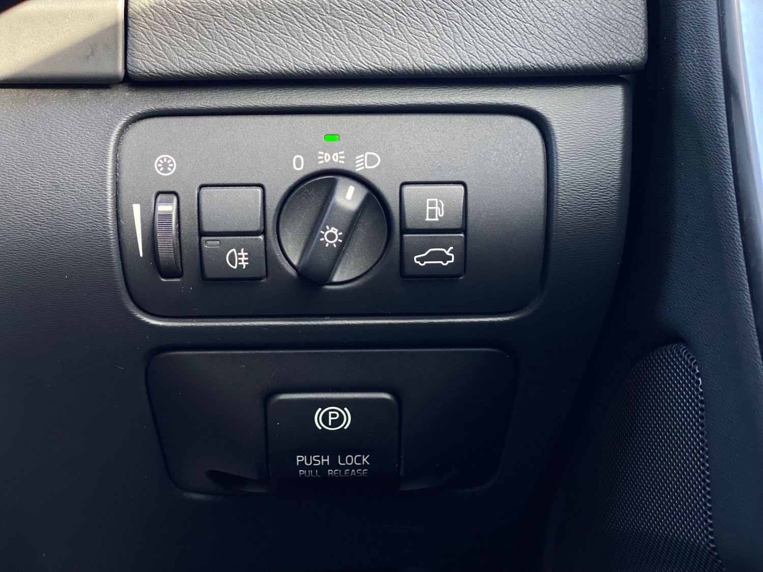 Used Volvo S60 2013 for sale - 76845080: Photo 21