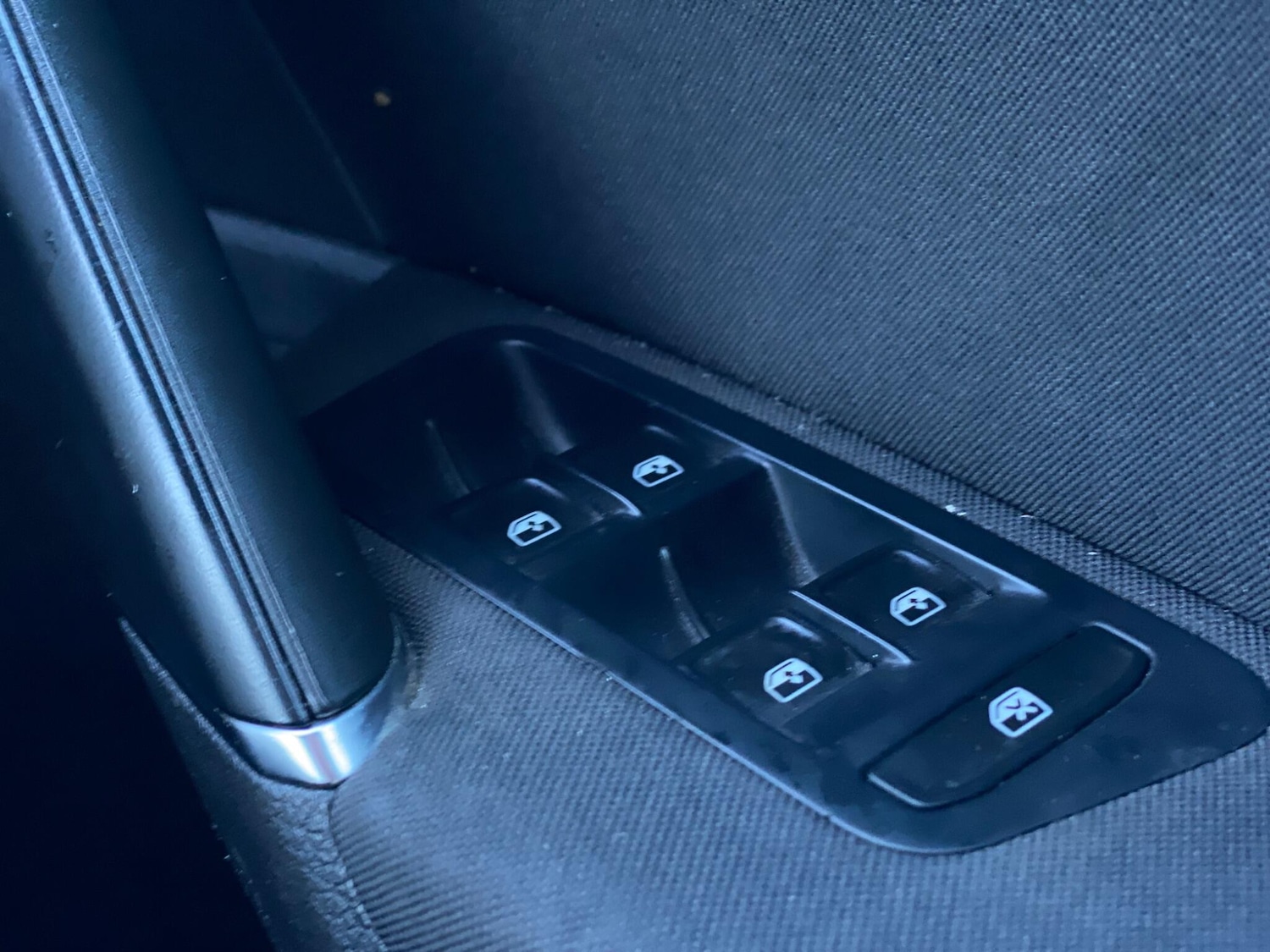 Used Volkswagen Golf 2016 for sale - 76912609: Photo 20