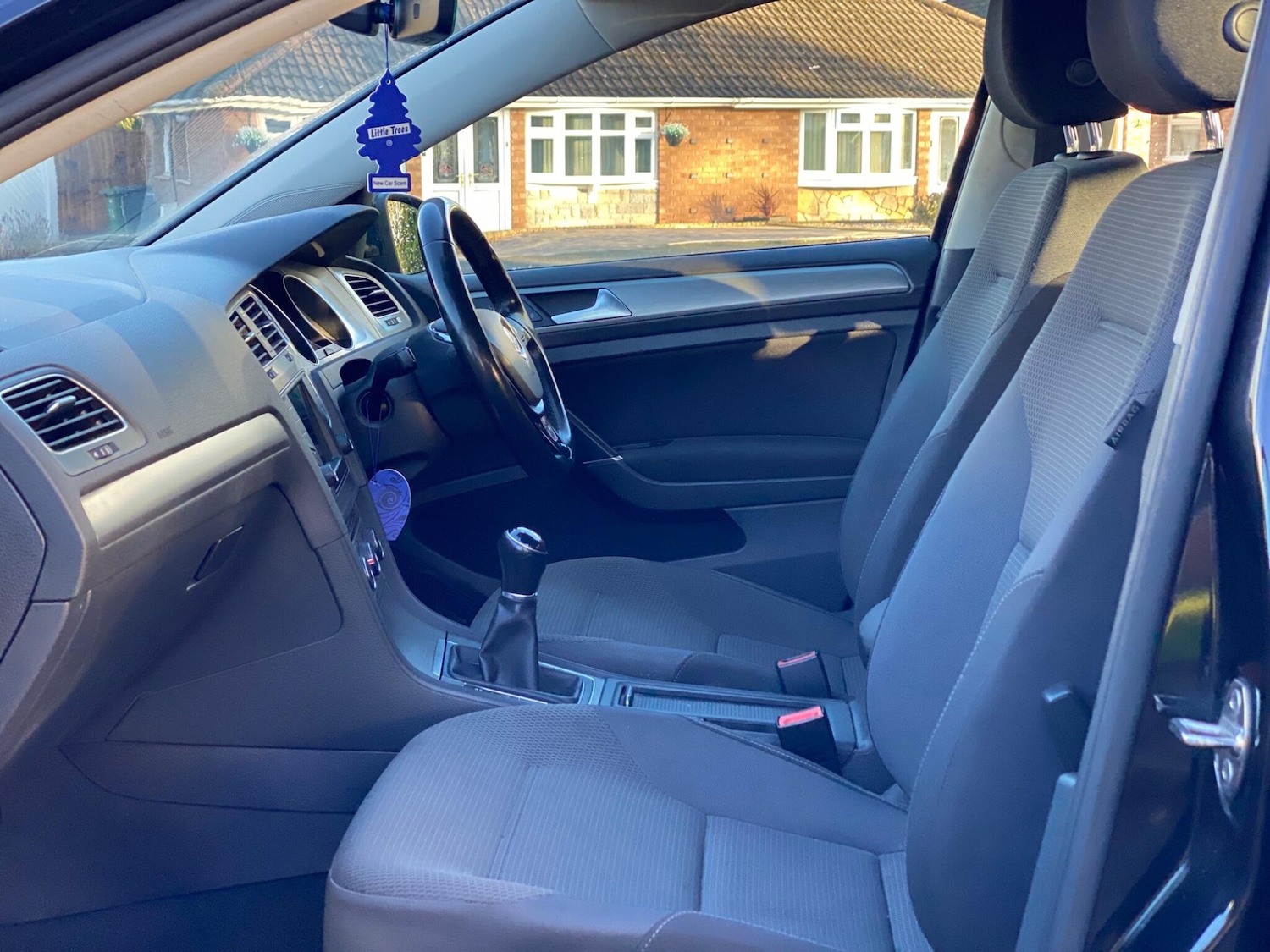 Used Volkswagen Golf 2016 for sale - 76912609: Photo 30