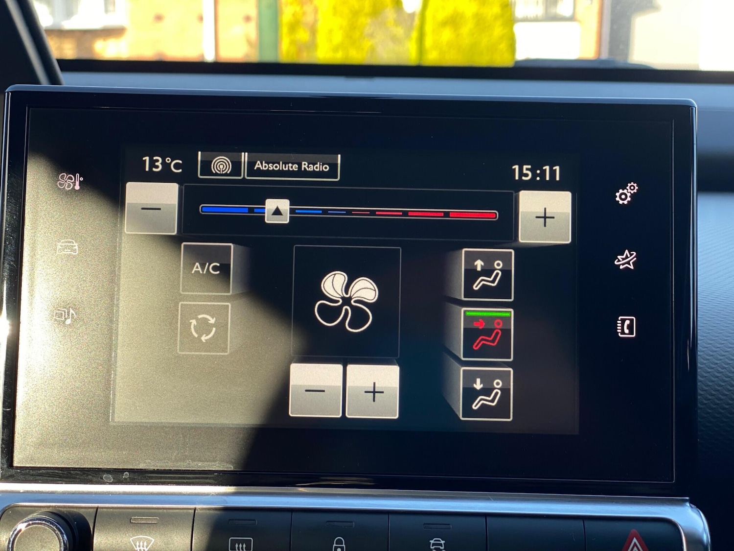 Used Citroen C4 Cactus for sale - 76824401: Photo 15