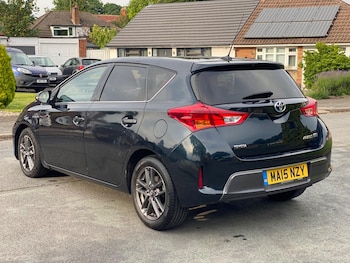 Used Toyota Auris 2015 for sale - 78911777: Photo