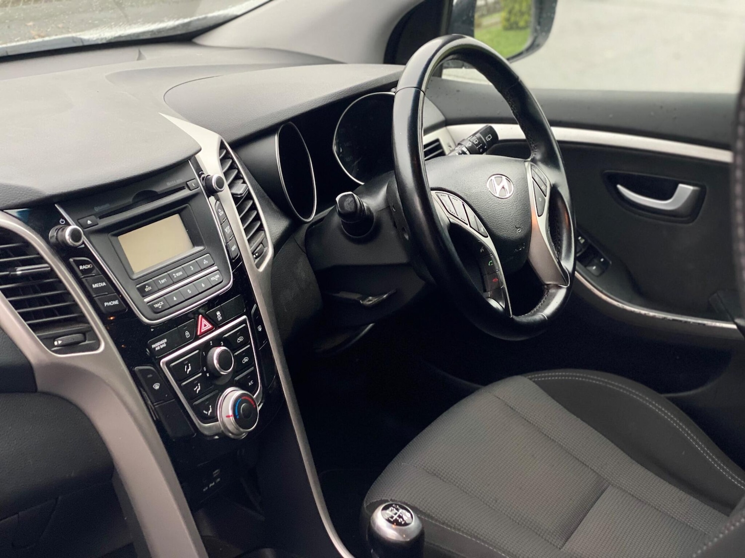 Used Hyundai i30 2015 for sale - 76855831: Photo 12