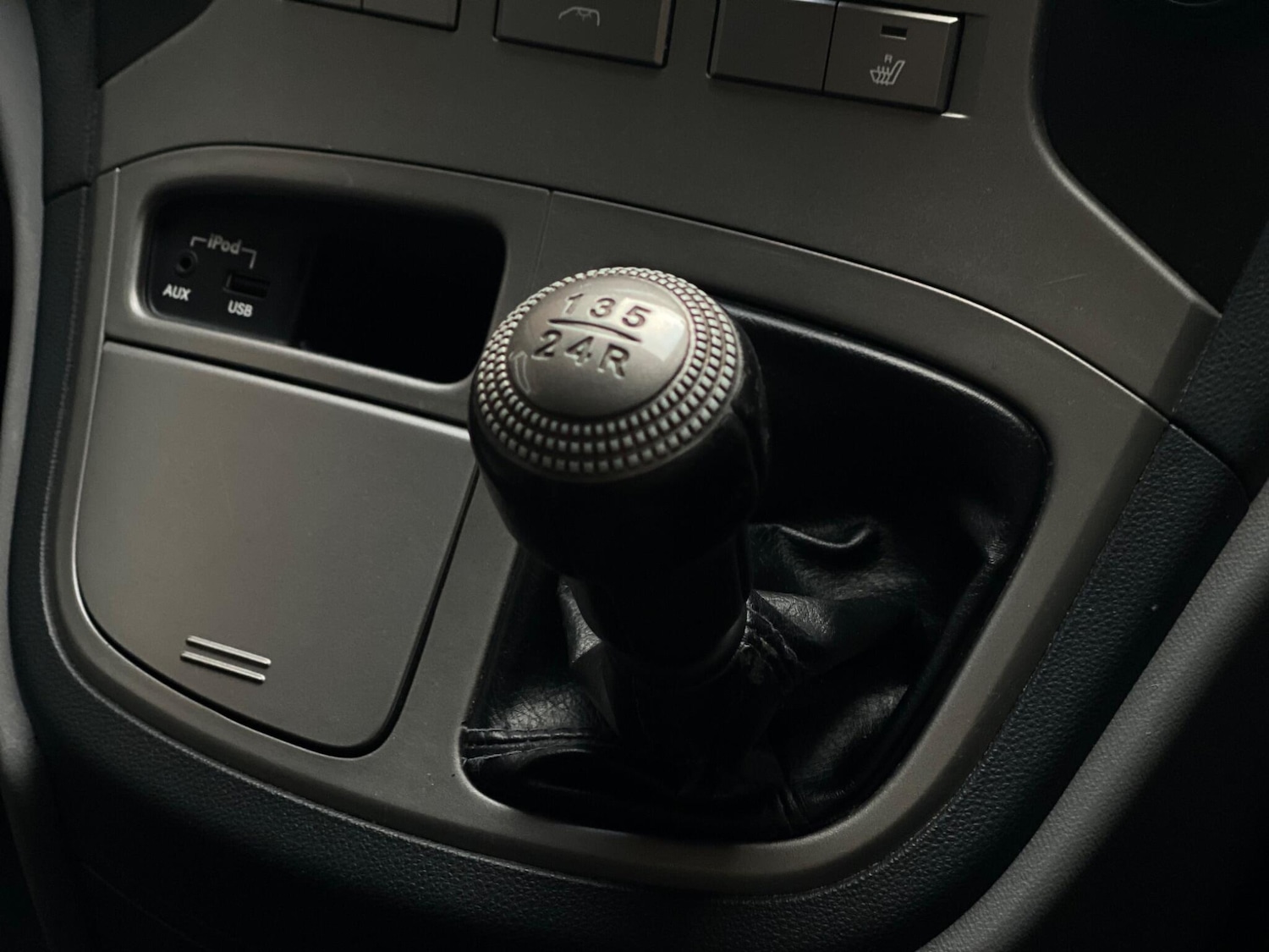 Used Hyundai i800 2011 for sale - 77315246: Photo 14