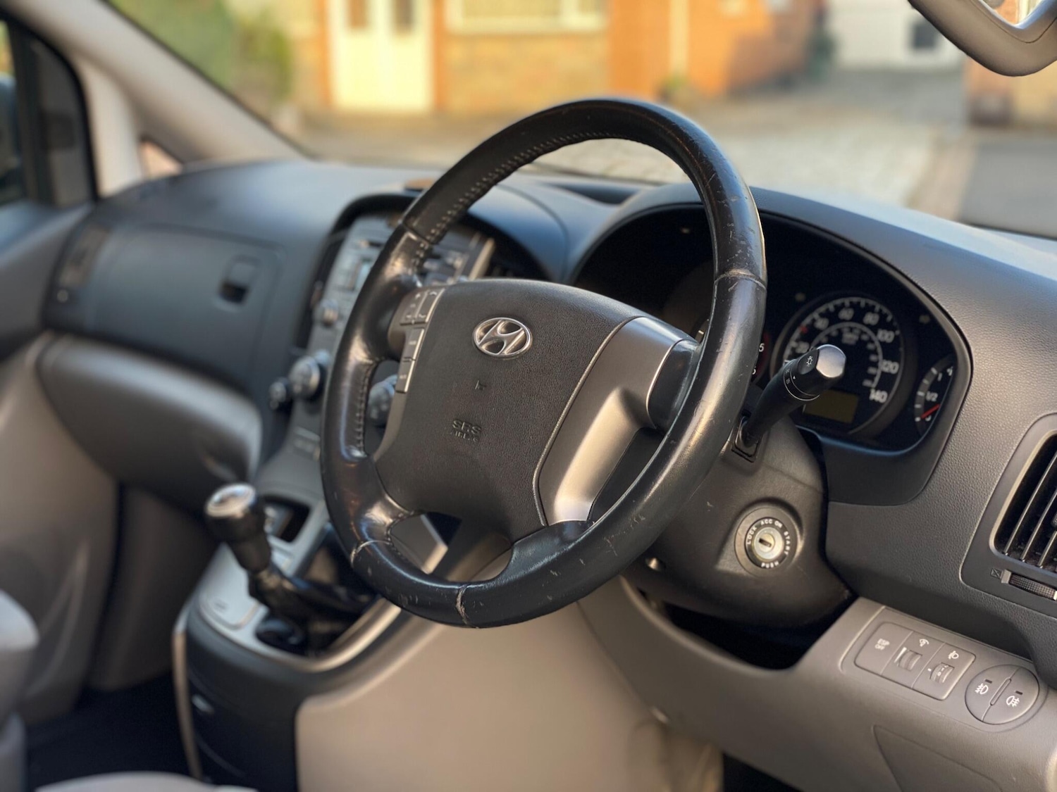 Used Hyundai i800 2011 for sale - 77315246: Photo 15