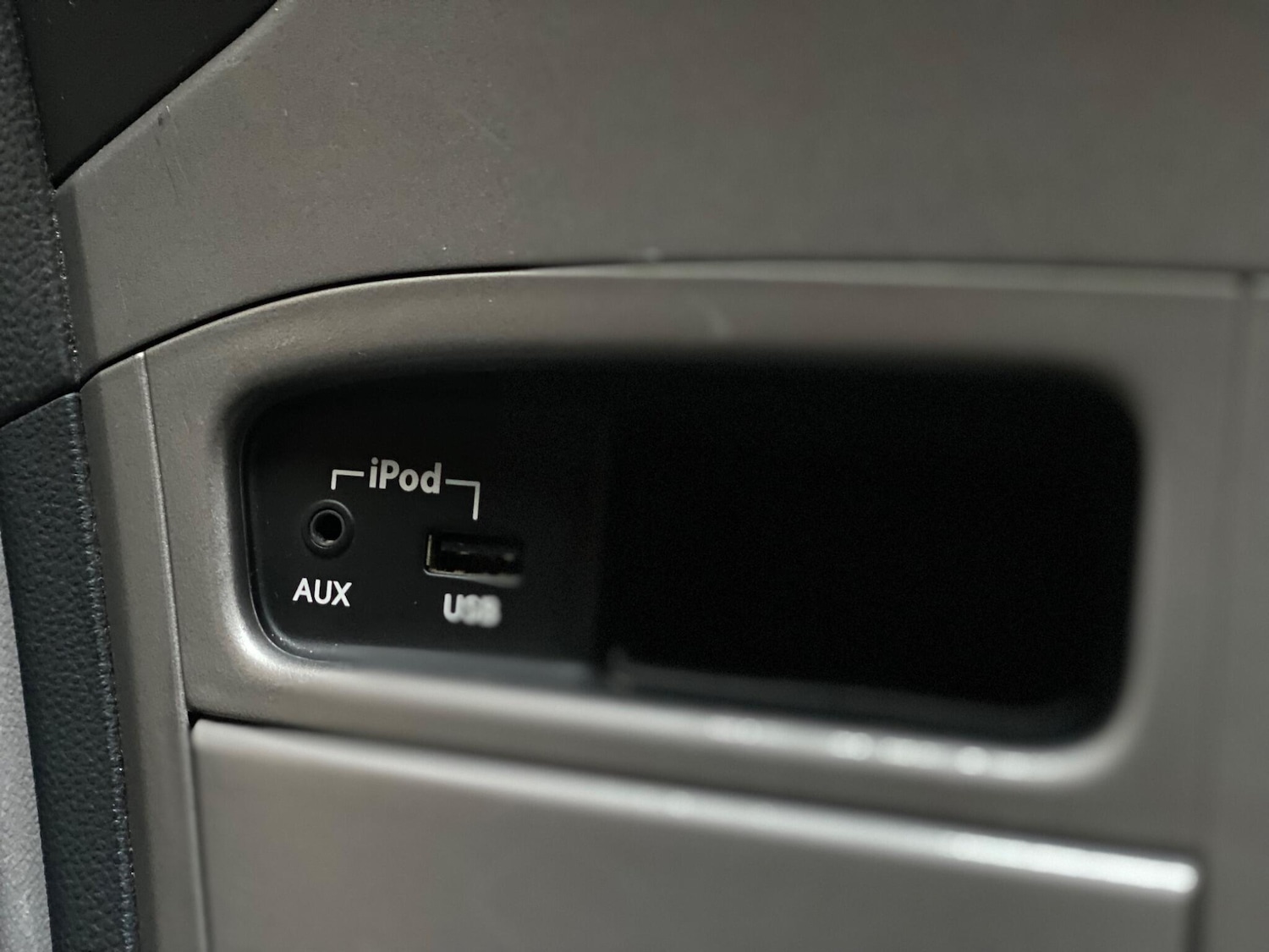 Used Hyundai i800 2011 for sale - 77315246: Photo 35