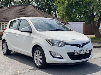 Used Hyundai i20 2013 for sale - 79033739: Photo