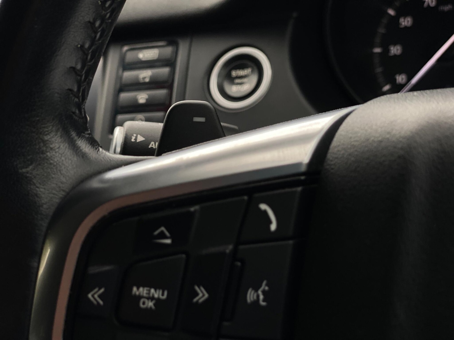 Used Land Rover Discovery Sport 2018 for sale - 76912757: Photo 23