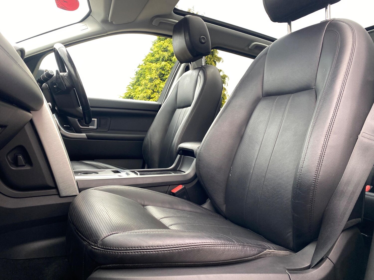 Used Land Rover Discovery Sport 2018 for sale - 76912757: Photo 44