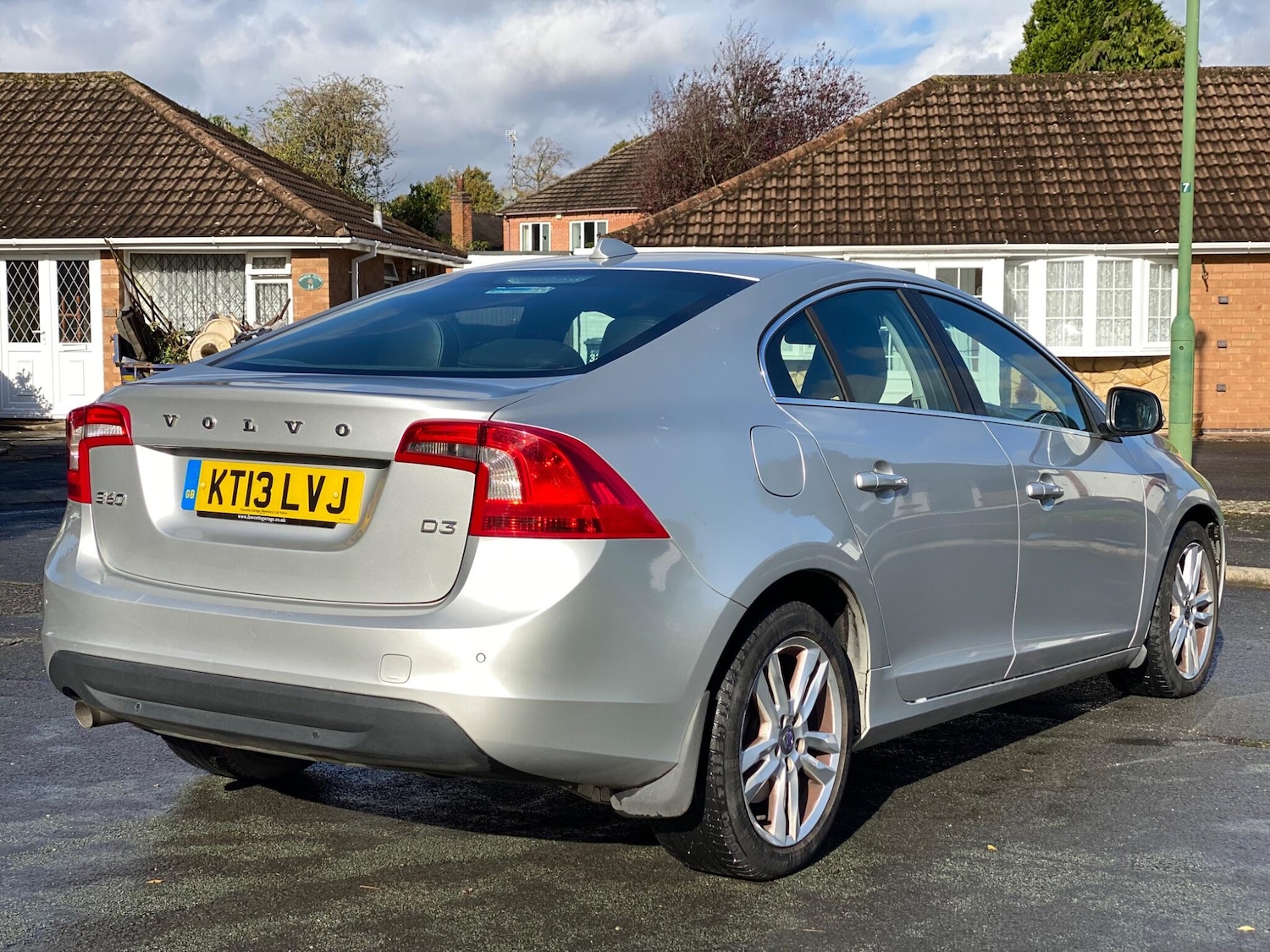 Used Volvo S60 2013 for sale - 76898739: Photo 12
