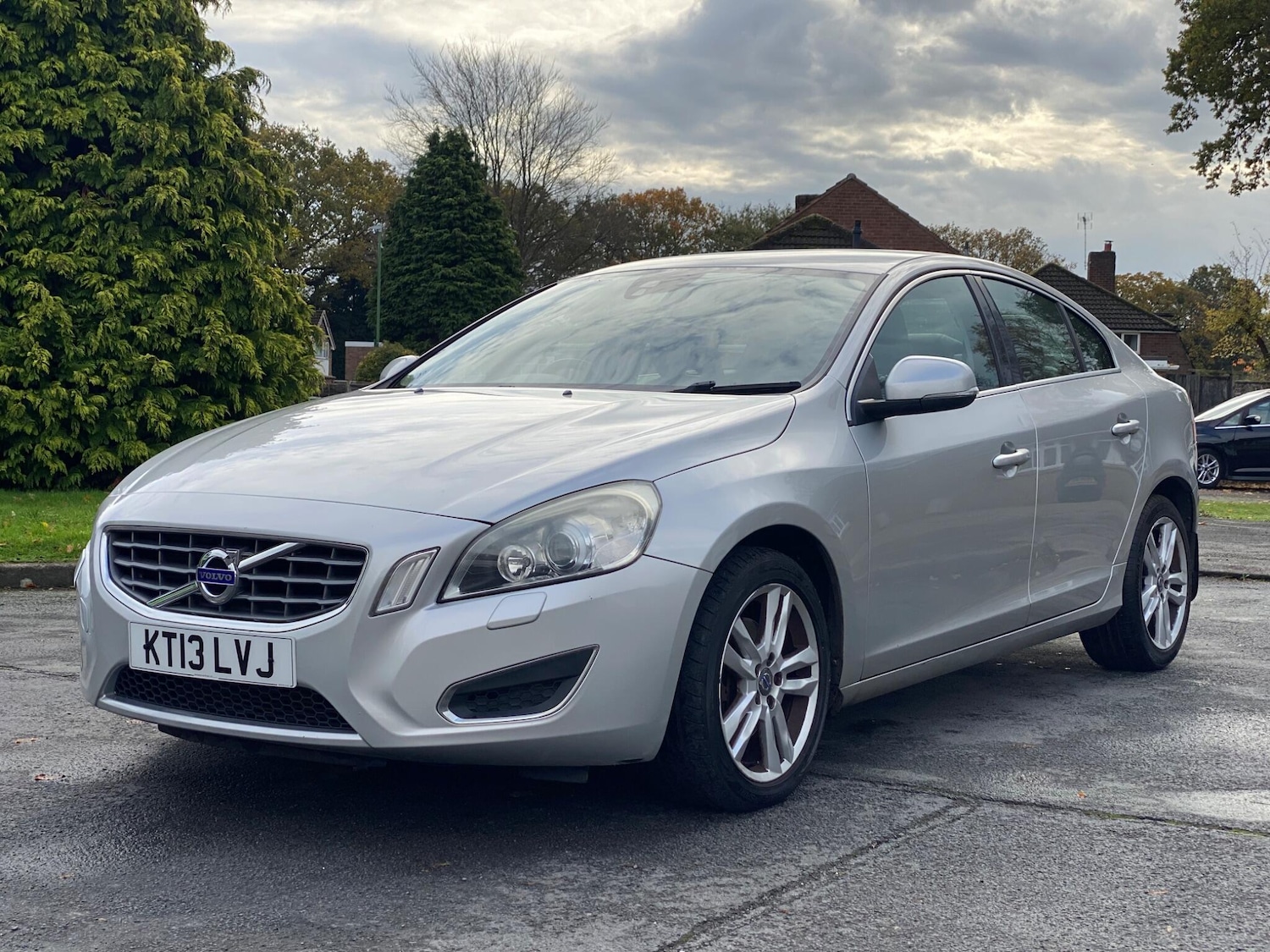 Used Volvo S60 2013 for sale - 76898739: Photo 3