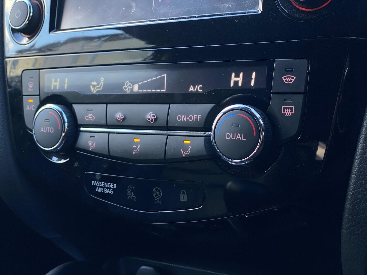 Used Nissan Qashqai 2017 for sale - 76823499: Photo 24