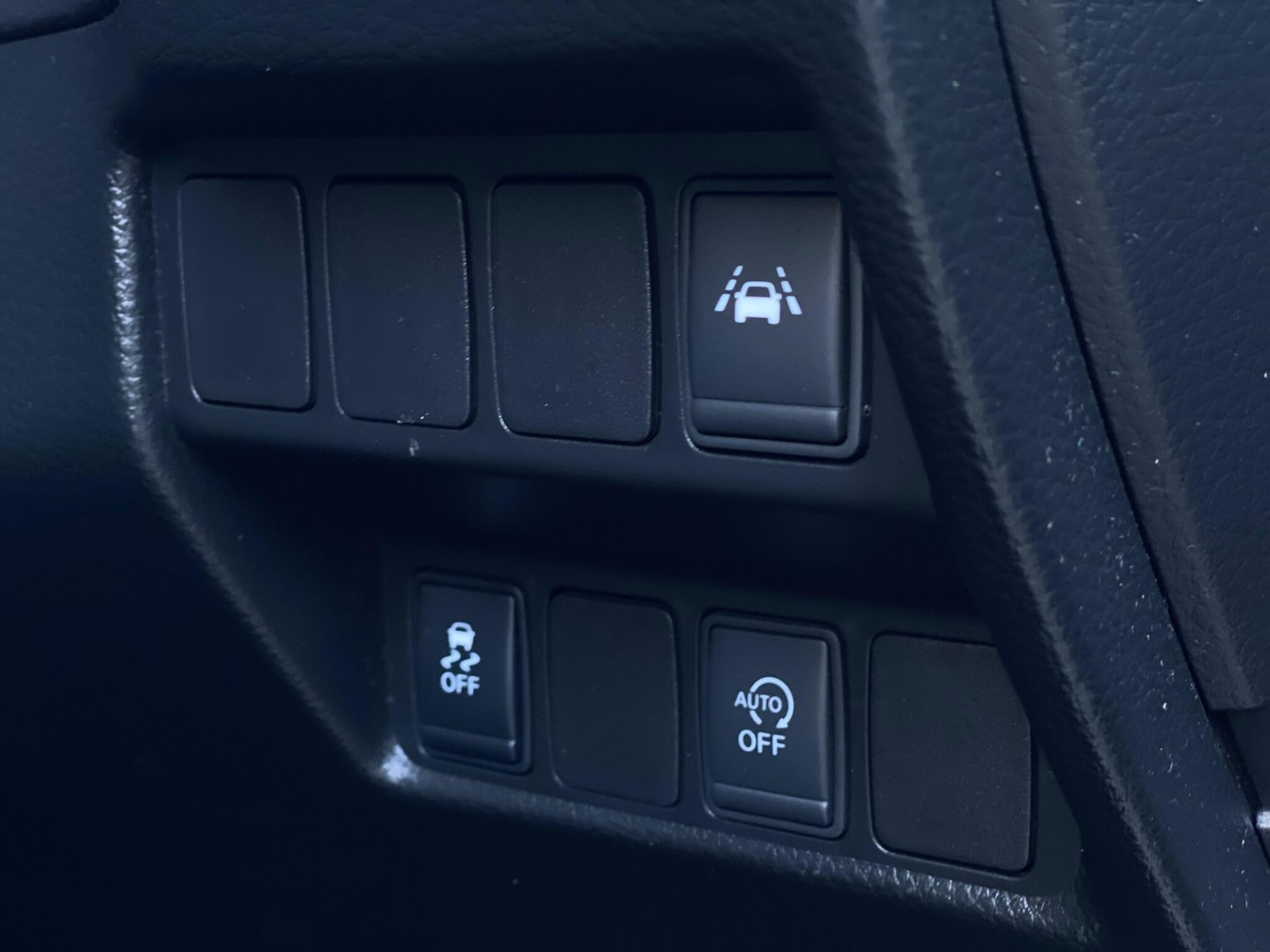 Used Nissan Qashqai 2017 for sale - 76823499: Photo 28