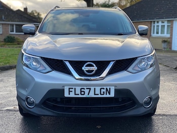 Used Nissan Qashqai 2017 for sale - 76823499: Photo