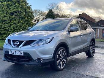 Used Nissan Qashqai 2017 for sale - 76823499: Photo
