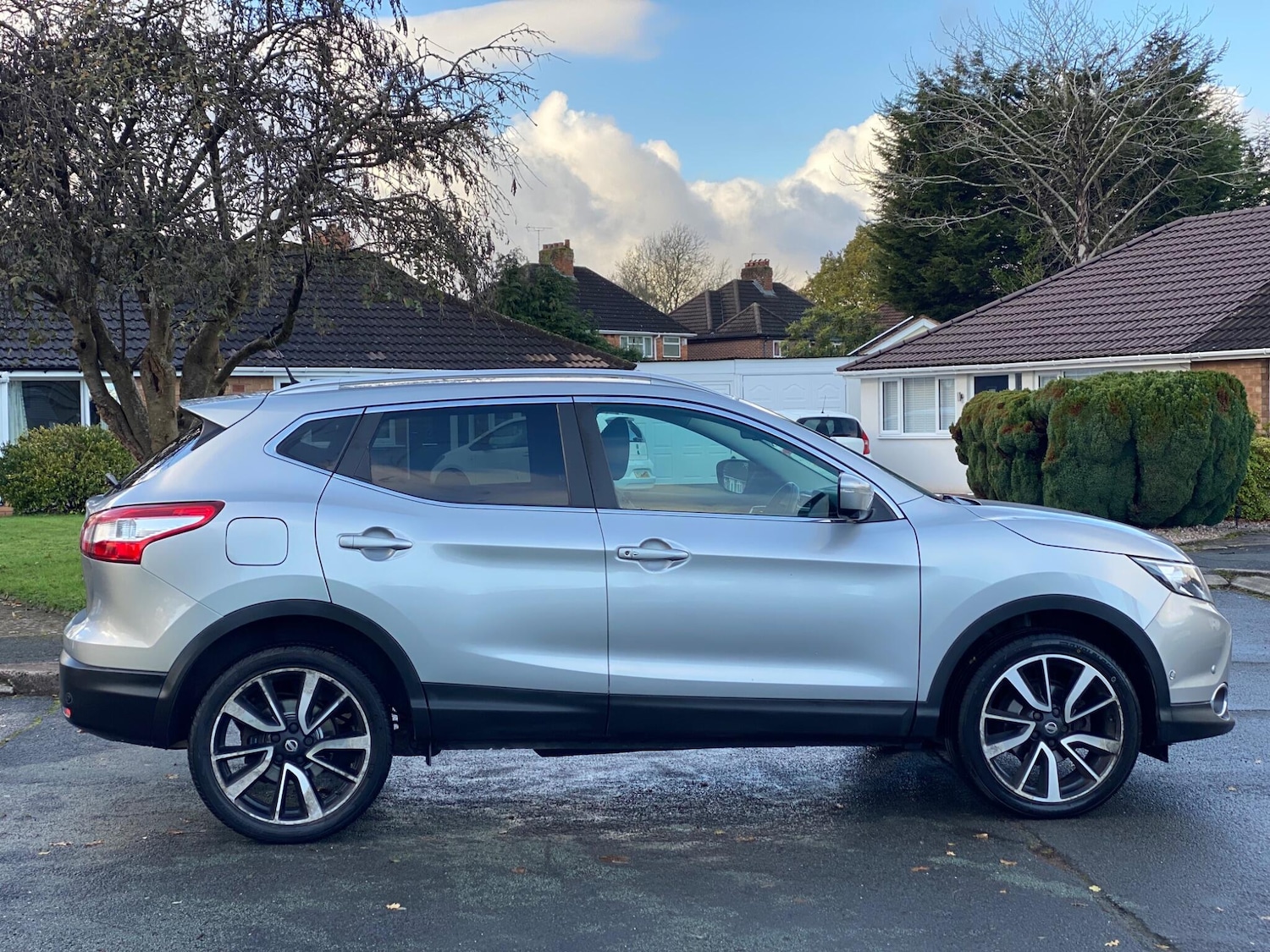 Used Nissan Qashqai 2017 for sale - 76823499: Photo 7