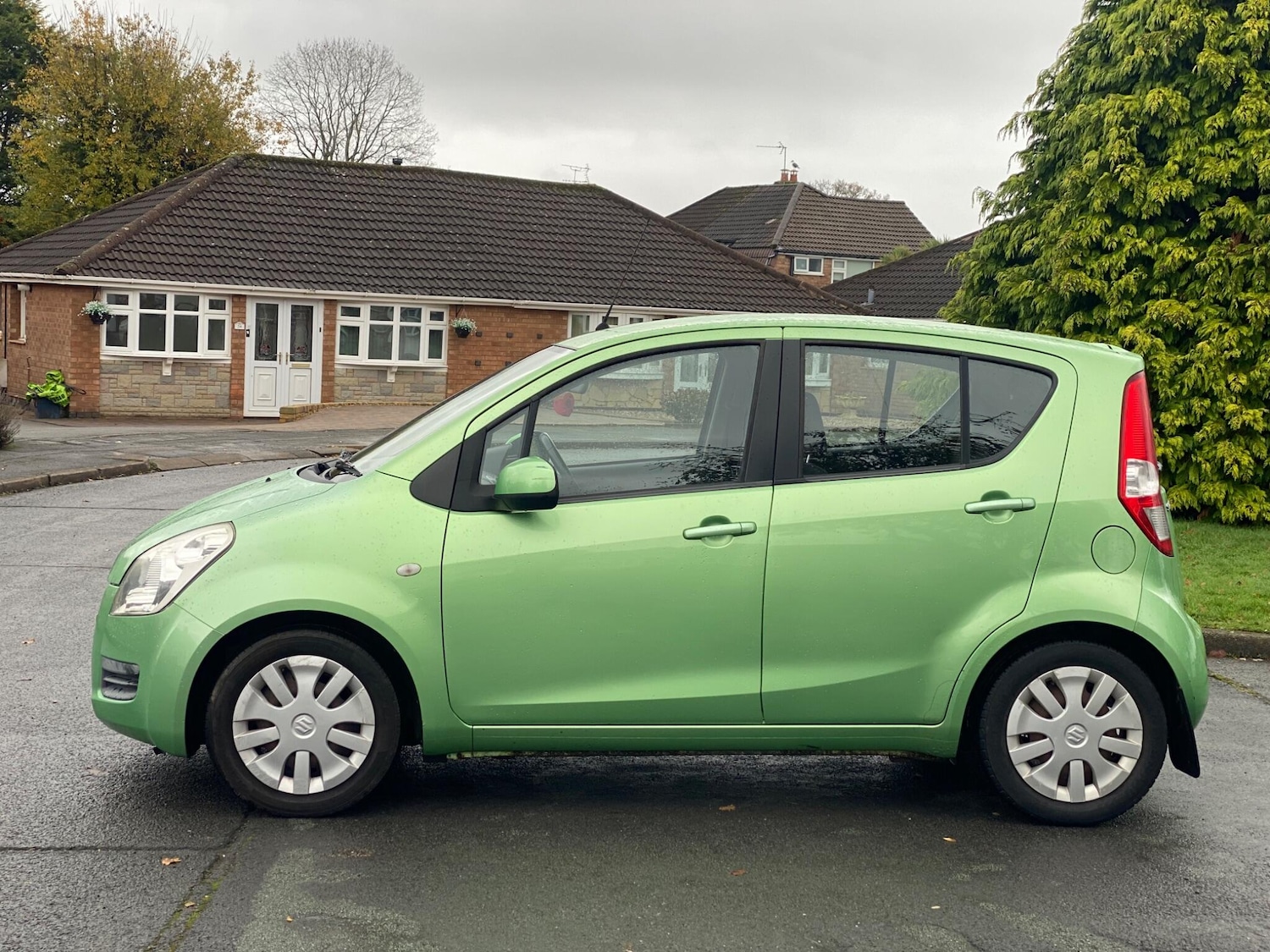 Used Suzuki Splash 2010 for sale - 76912991: Photo 5