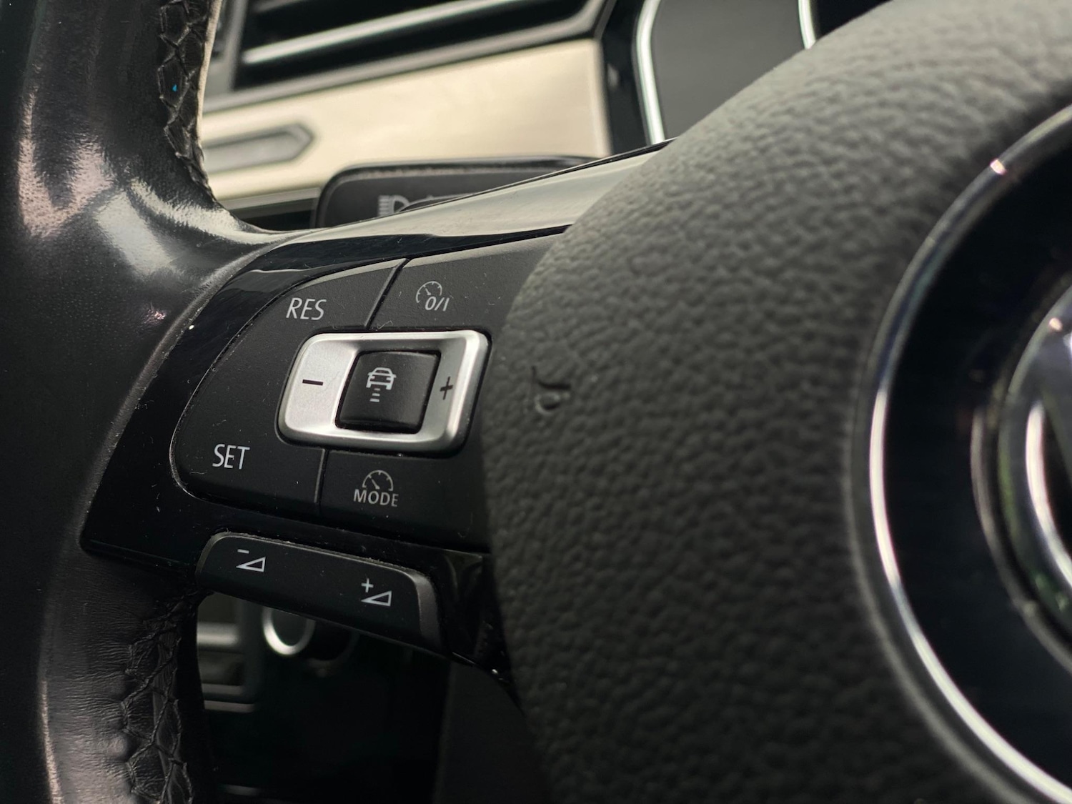 Used Volkswagen Passat 2016 for sale - 76824591: Photo 24