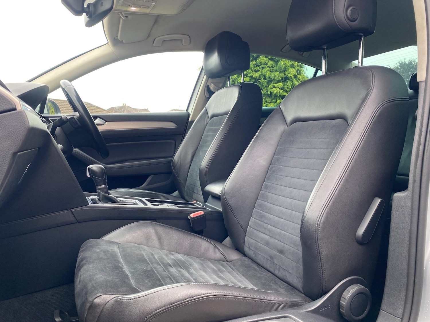 Used Volkswagen Passat 2016 for sale - 76824591: Photo 32