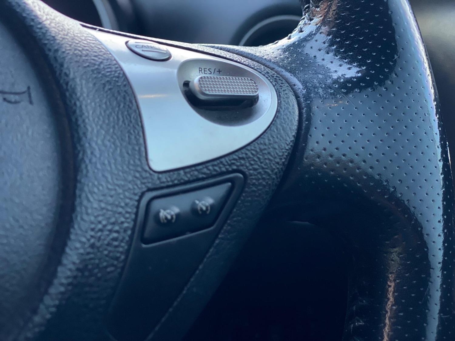 Used Nissan Juke 2012 for sale - 76823704: Photo 18