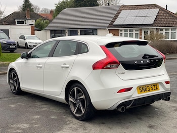 Used Volvo V40 2013 for sale - 77412319: Photo