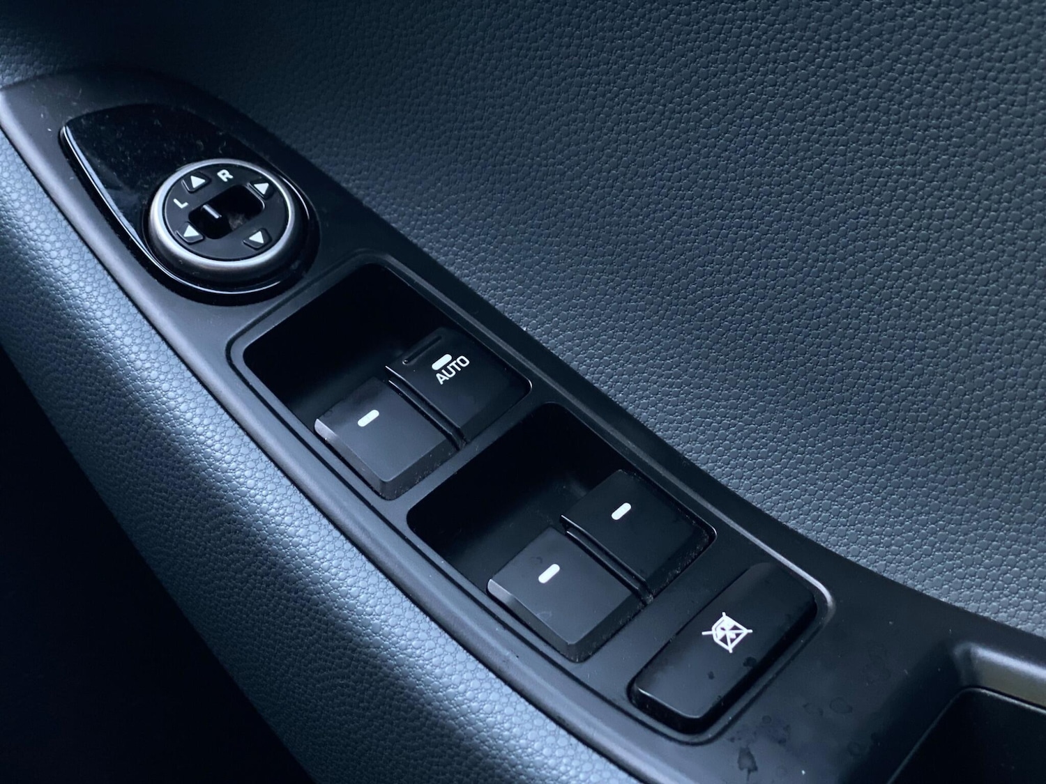 Used Hyundai i20 2015 for sale - 77230480: Photo 16