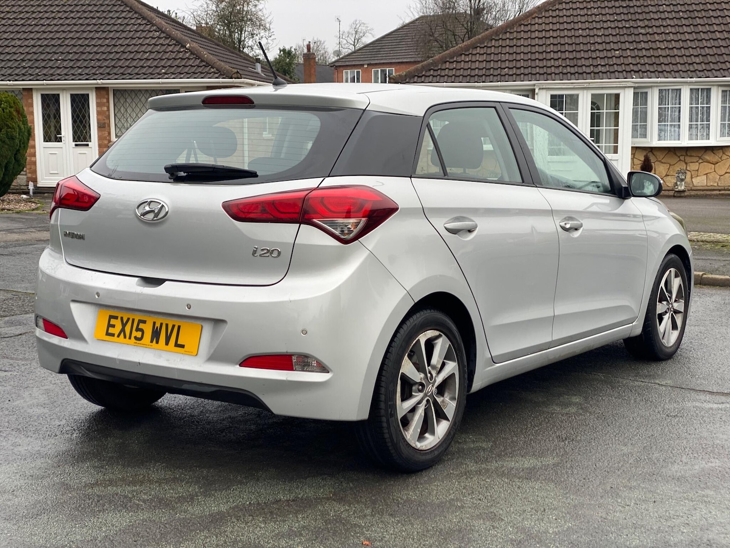 Used Hyundai i20 2015 for sale - 77230480: Photo 8