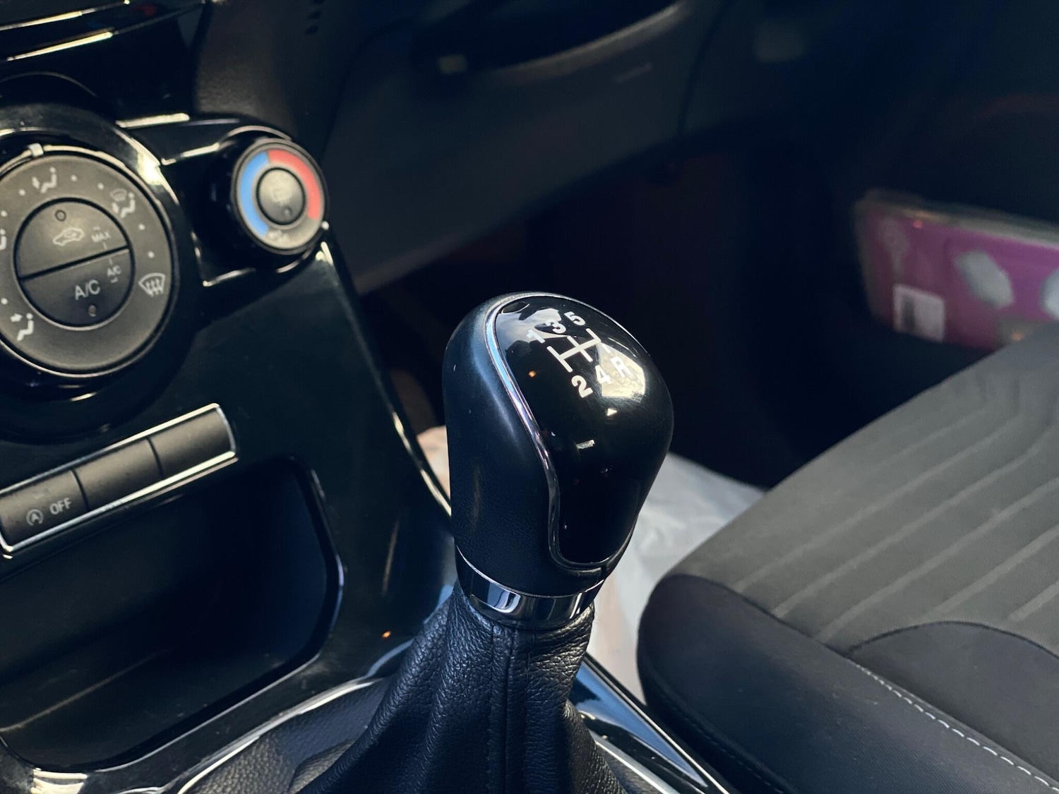 Used Ford Fiesta 2013 for sale - 77358587: Photo 10