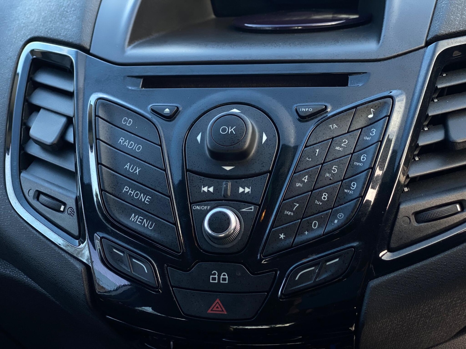 Used Ford Fiesta 2013 for sale - 77358587: Photo 21