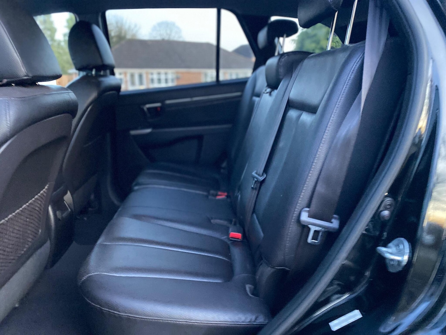 Used Hyundai Santa Fe 2012 for sale - 76824170: Photo 27