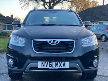 Used Hyundai Santa Fe 2012 for sale - 76824170: Photo