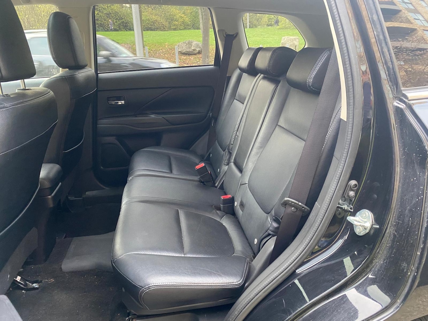 Used Mitsubishi Outlander 2015 for sale - 76655631: Photo 13