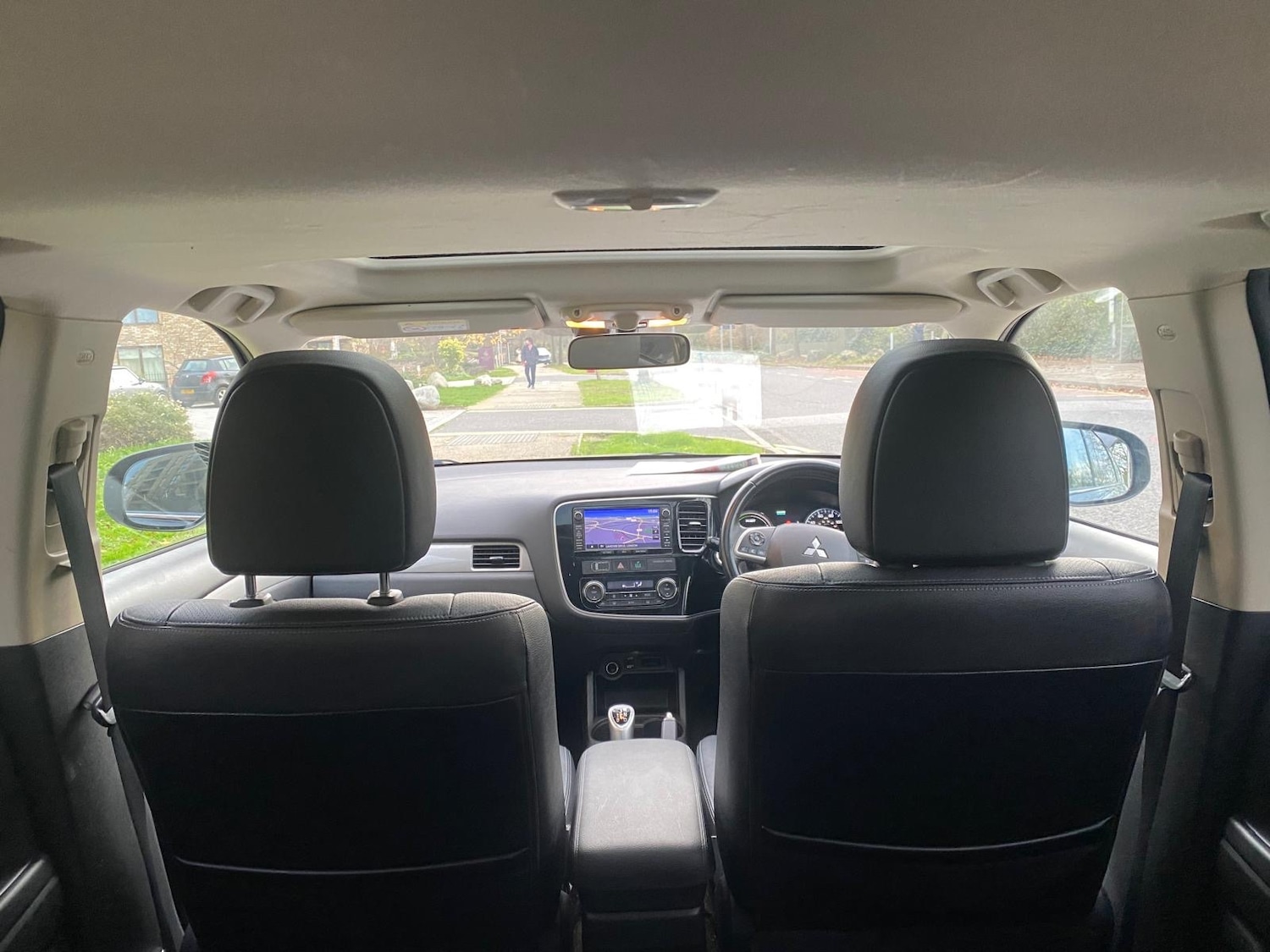 Used Mitsubishi Outlander 2015 for sale - 76655631: Photo 14