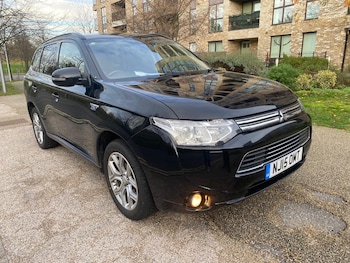 Mitsubishi - Outlander