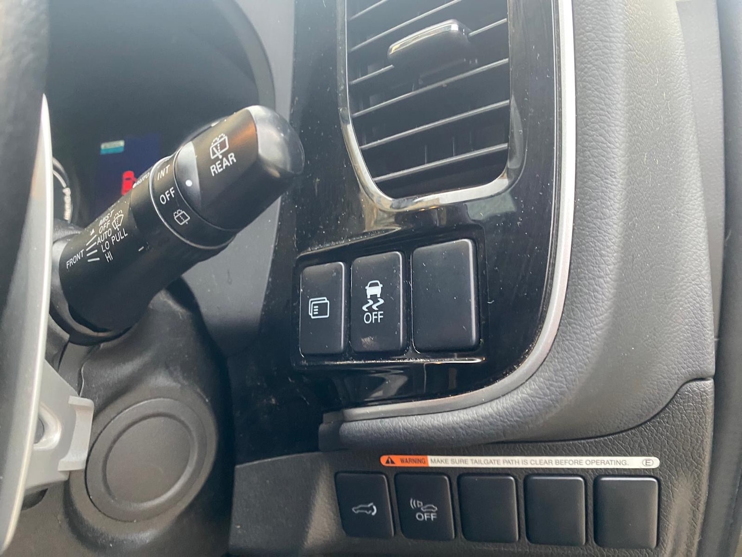 Used Mitsubishi Outlander 2015 for sale - 76655631: Photo 20