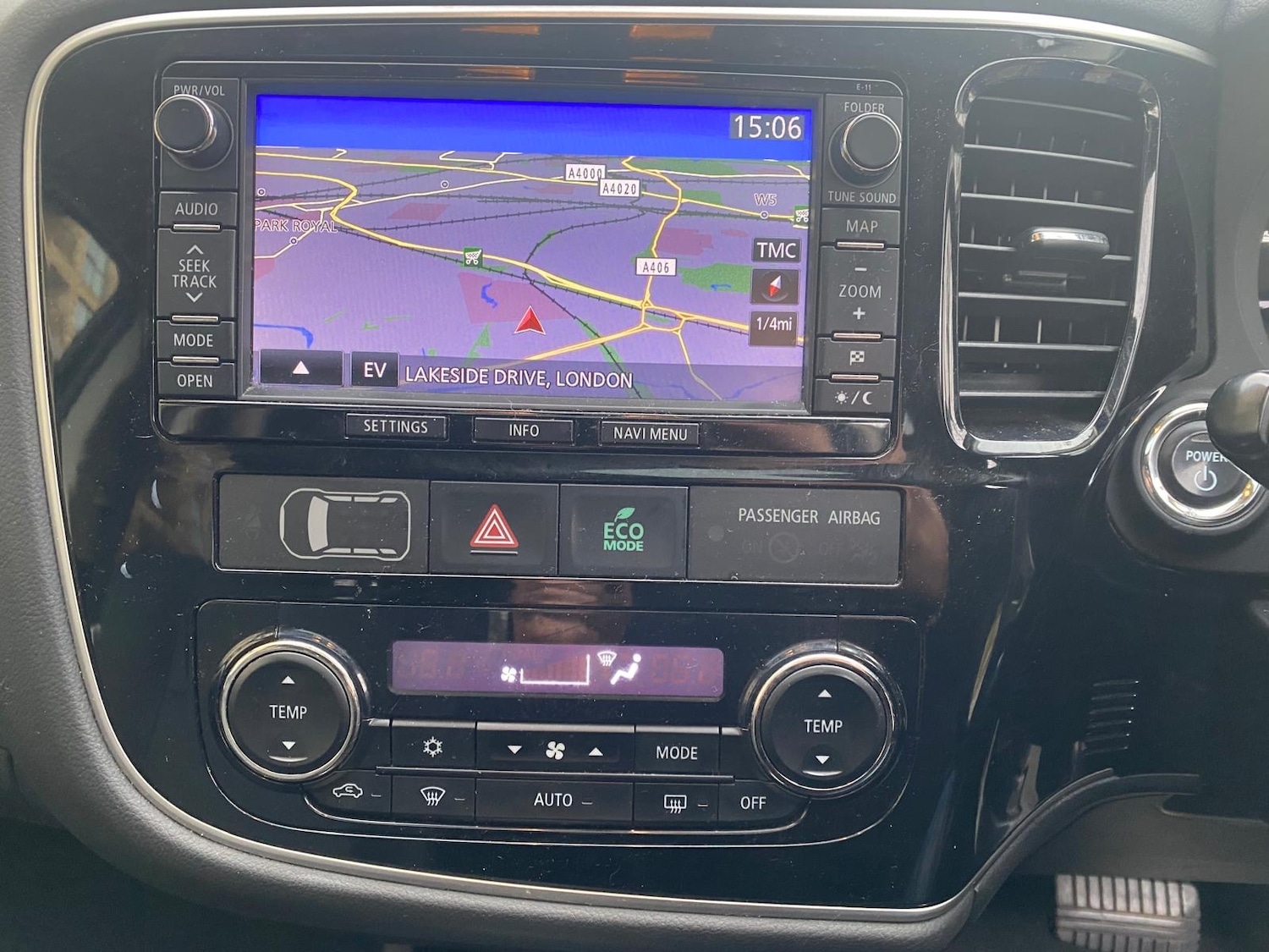 Used Mitsubishi Outlander 2015 for sale - 76655631: Photo 23