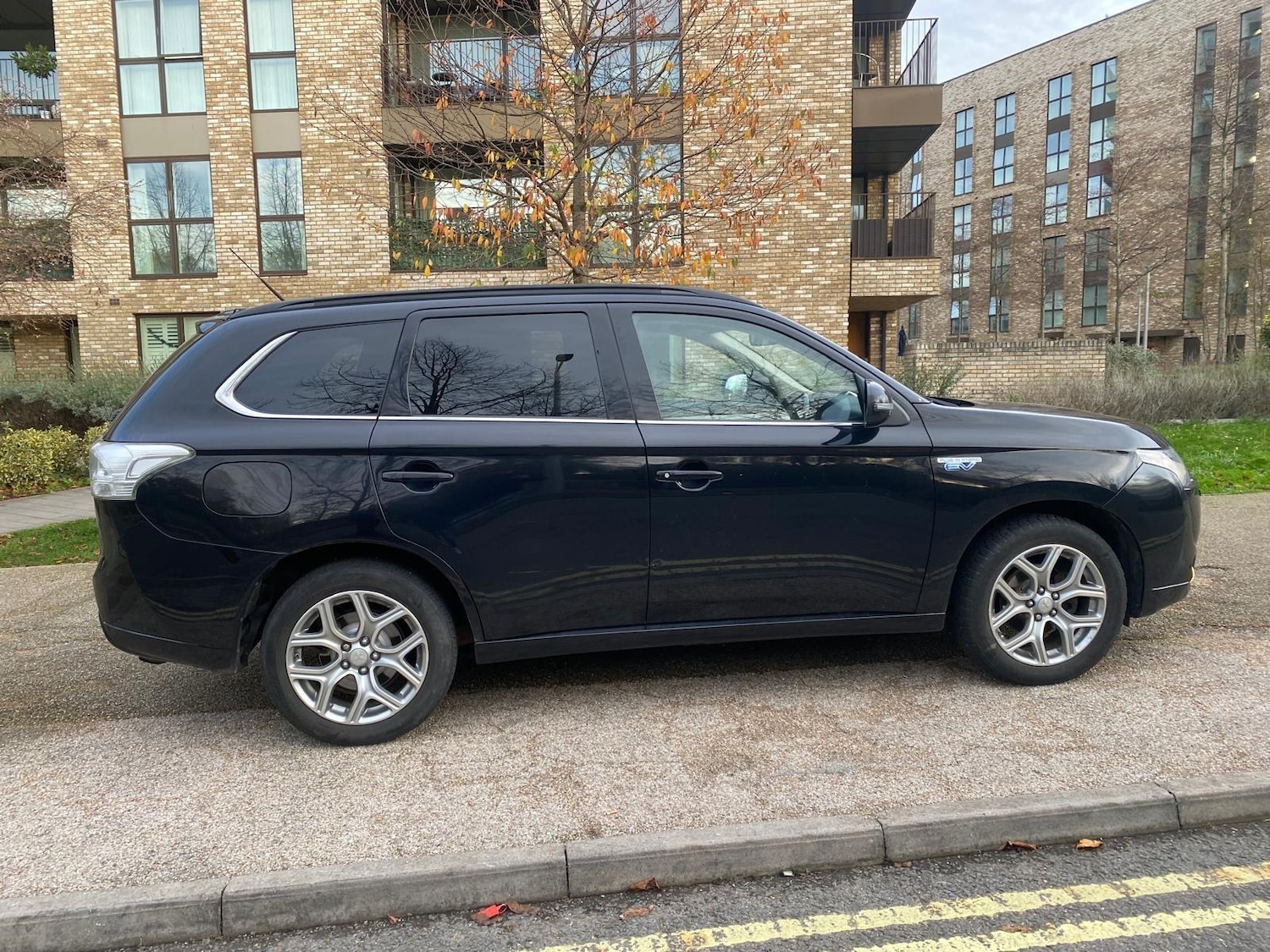 Used Mitsubishi Outlander 2015 for sale - 76655631: Photo 6