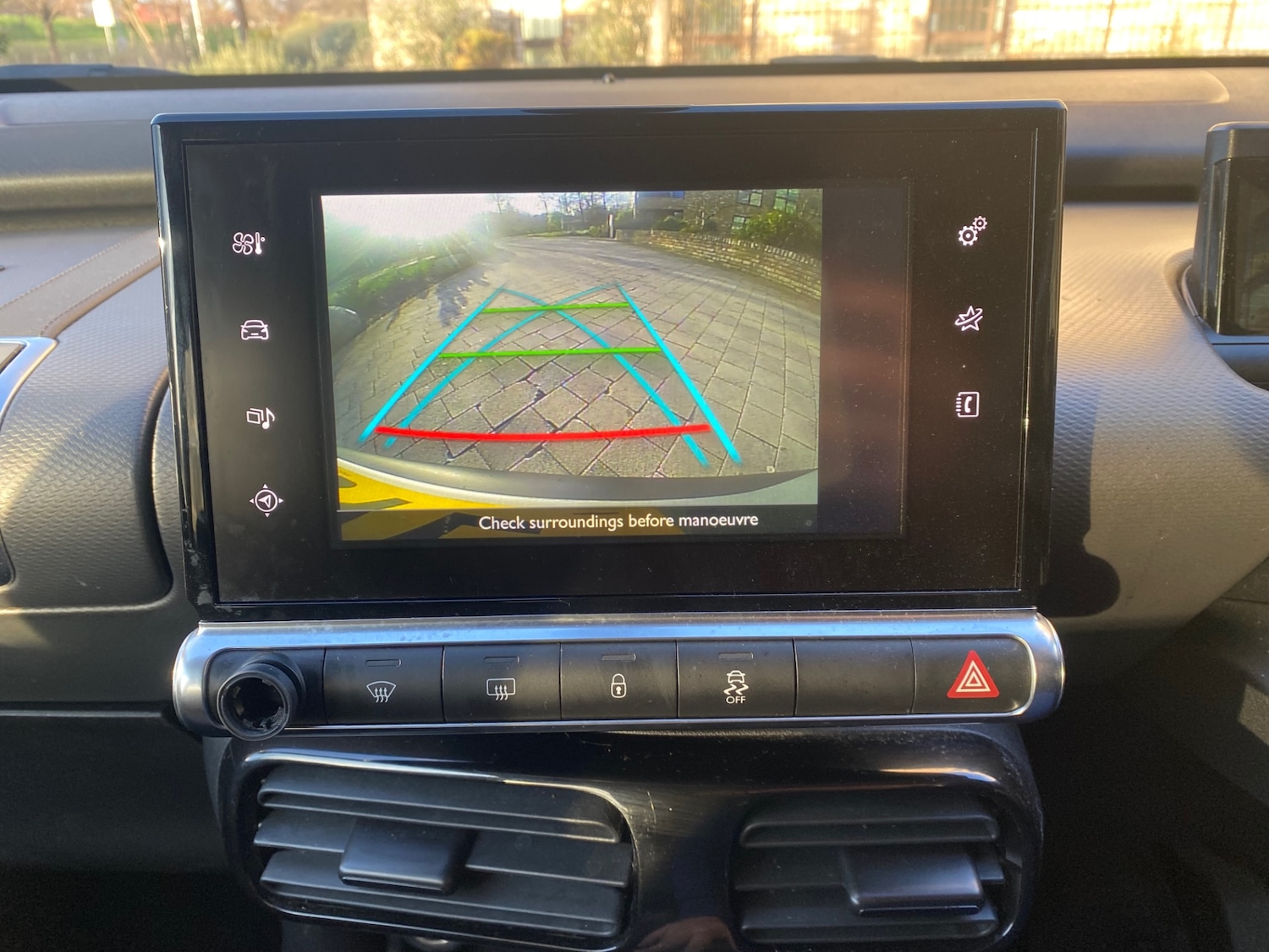 Used Citroen C4 Cactus 2017 for sale - 77046291: Photo 17