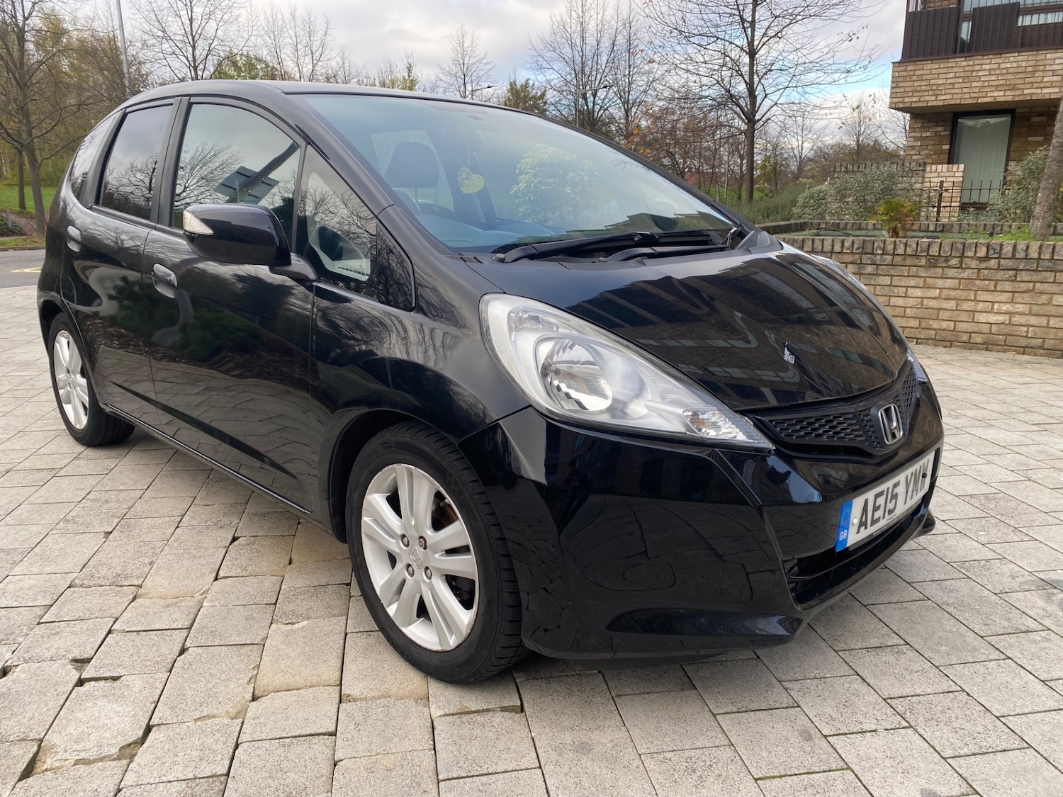 Used Honda Jazz 2015 for sale - 76638382: Photo 1