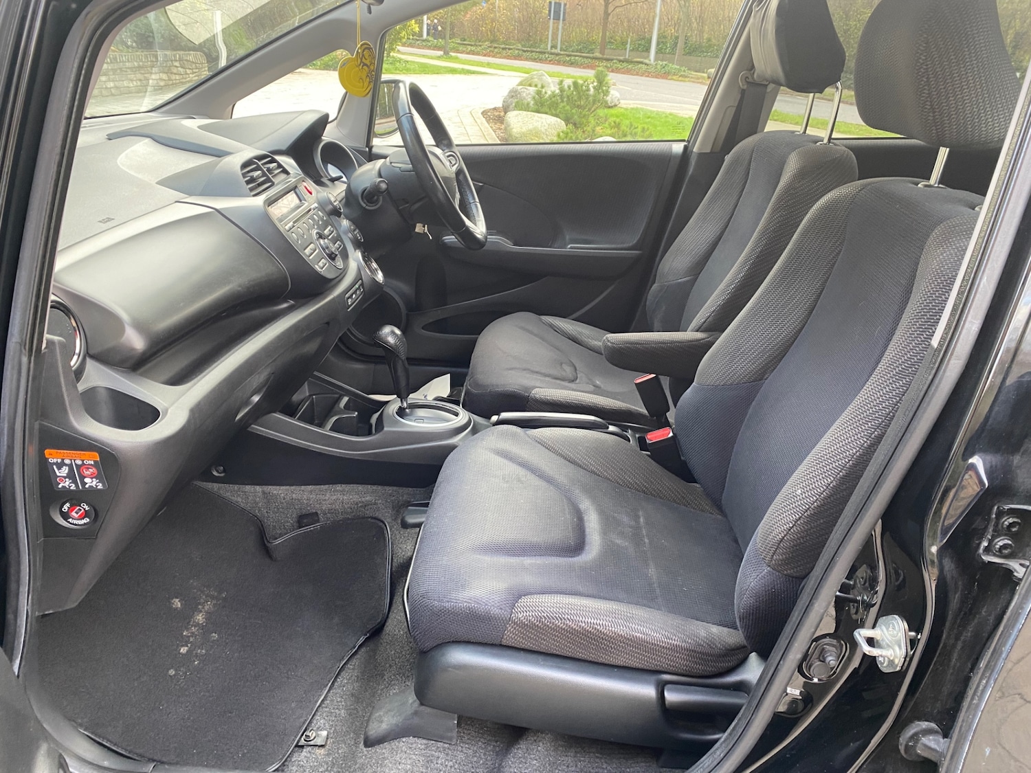 Used Honda Jazz 2015 for sale - 76638382: Photo 14