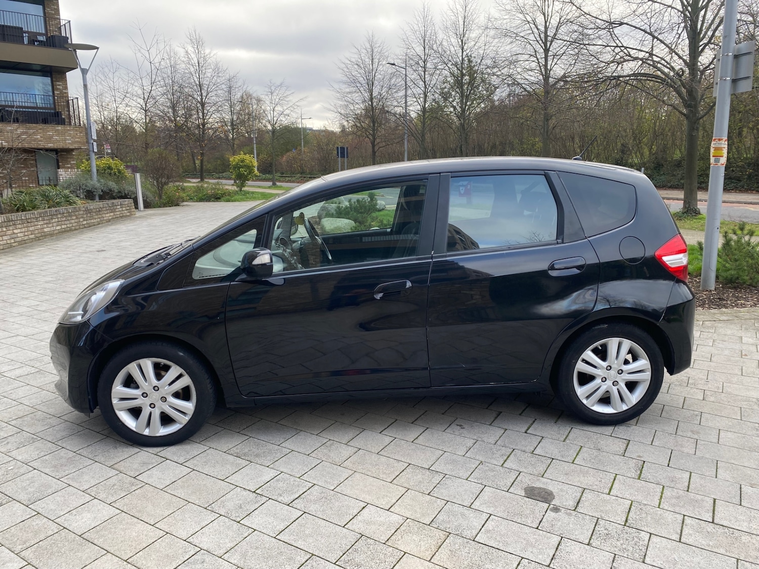 Used Honda Jazz 2015 for sale - 76638382: Photo 4