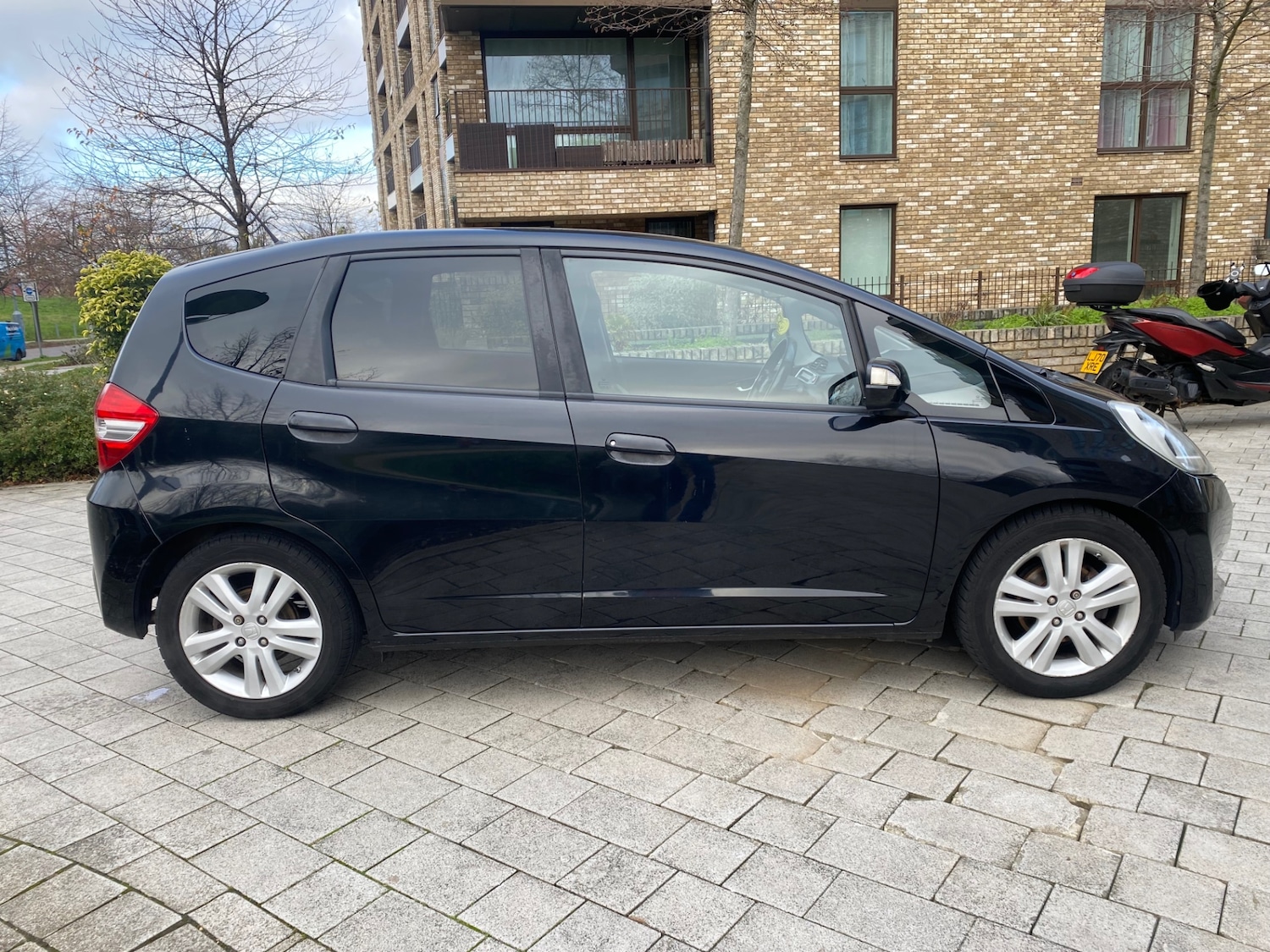 Used Honda Jazz 2015 for sale - 76638382: Photo 6