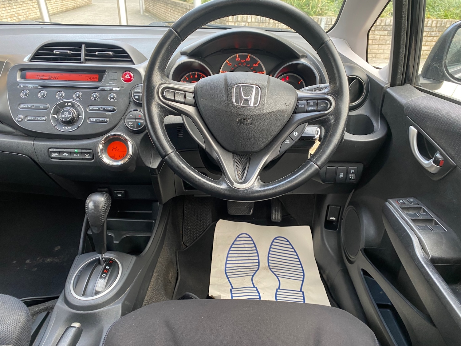 Used Honda Jazz 2015 for sale - 76638382: Photo 9