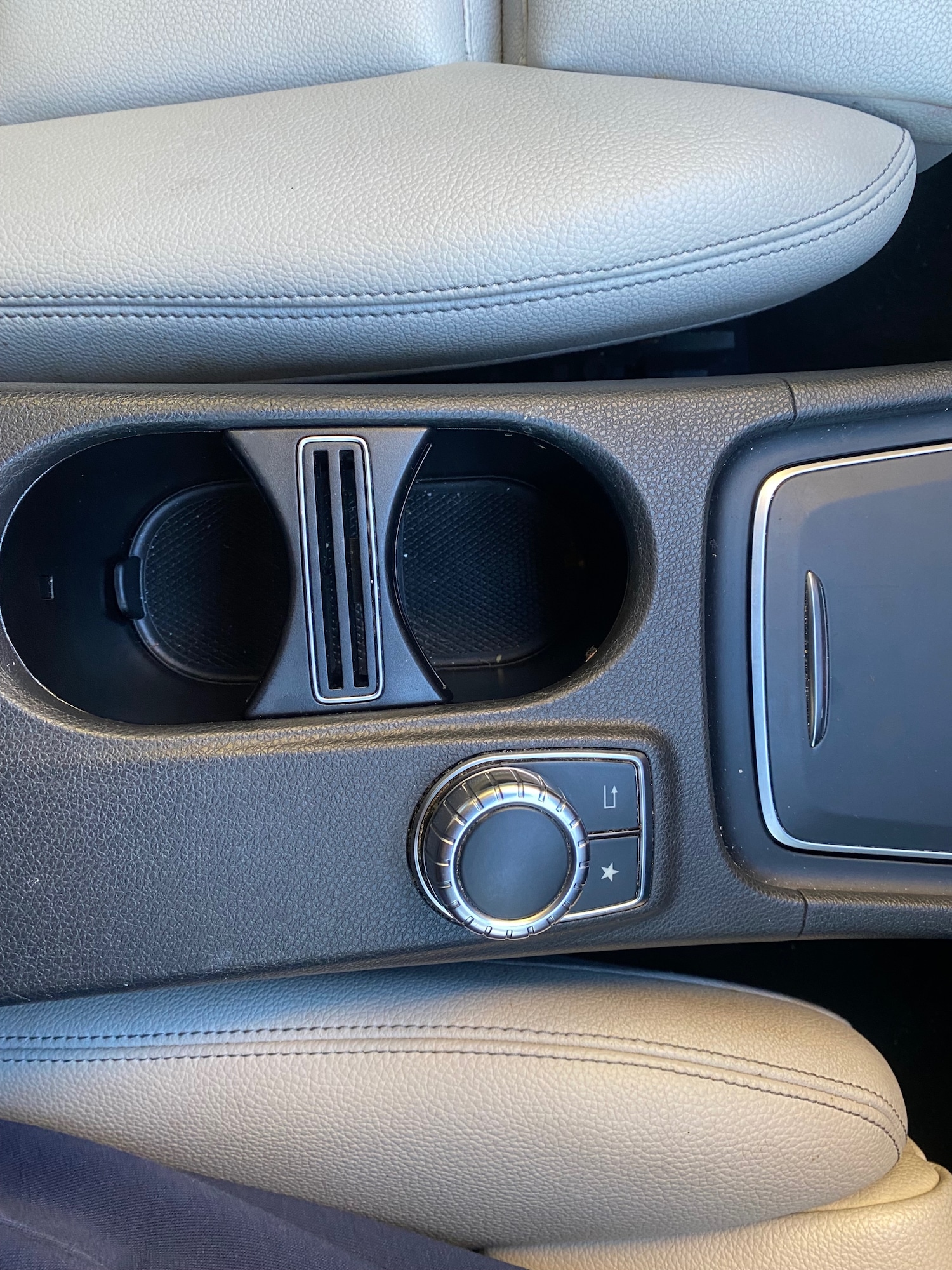 Used Mercedes-Benz A-Class 2018 for sale - 77046441: Photo 18