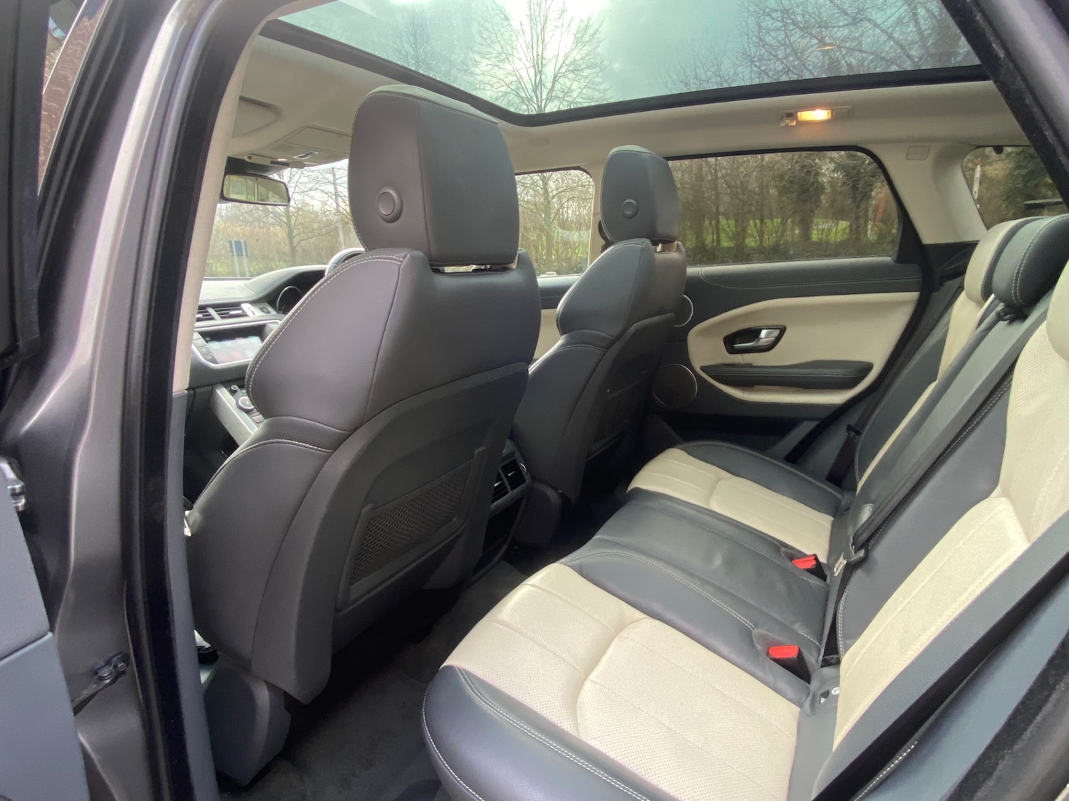 Used Land Rover Range Rover Evoque 2015 for sale - 77364804: Photo 13