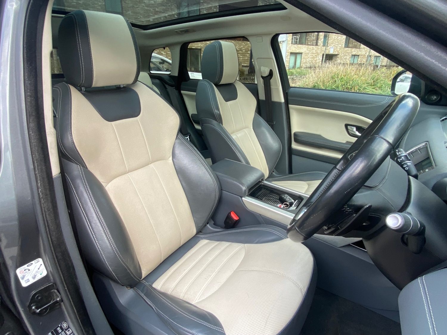 Used Land Rover Range Rover Evoque 2015 for sale - 77364804: Photo 22