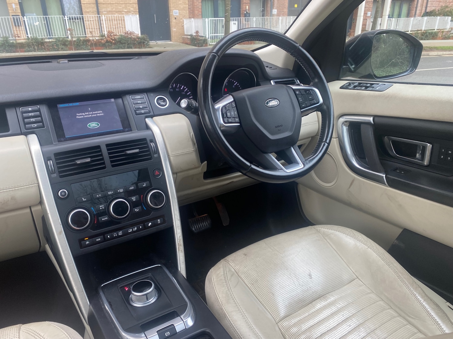 Used Land Rover Discovery Sport 2015 for sale - 77283574: Photo 16