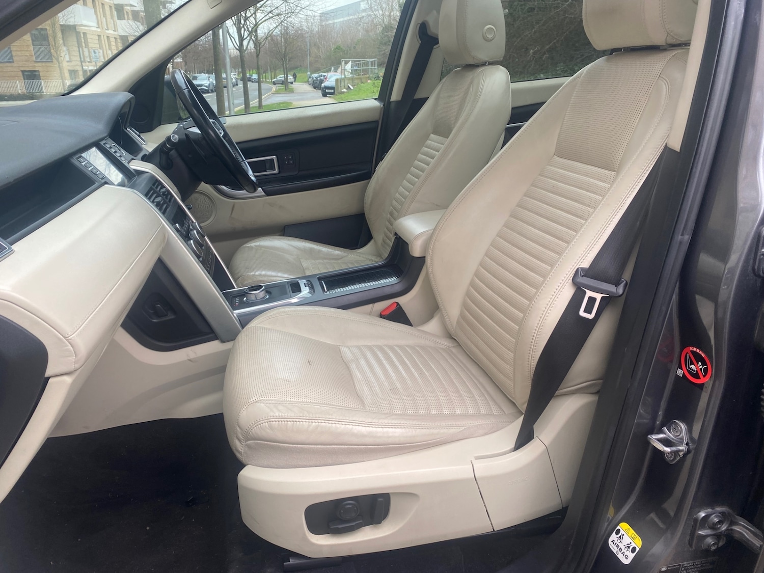 Used Land Rover Discovery Sport 2015 for sale - 77283574: Photo 20