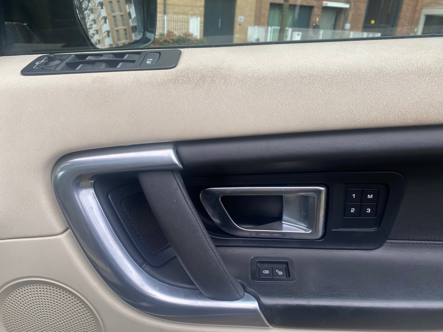 Used Land Rover Discovery Sport 2015 for sale - 77283574: Photo 21