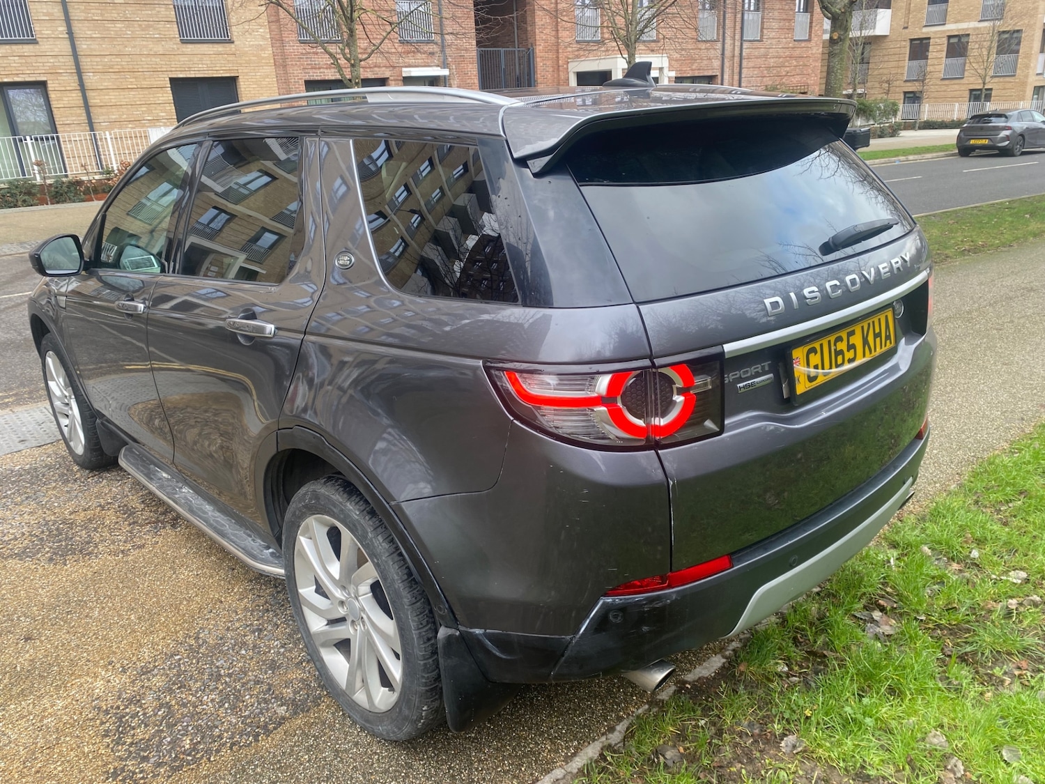 Used Land Rover Discovery Sport 2015 for sale - 77283574: Photo 3